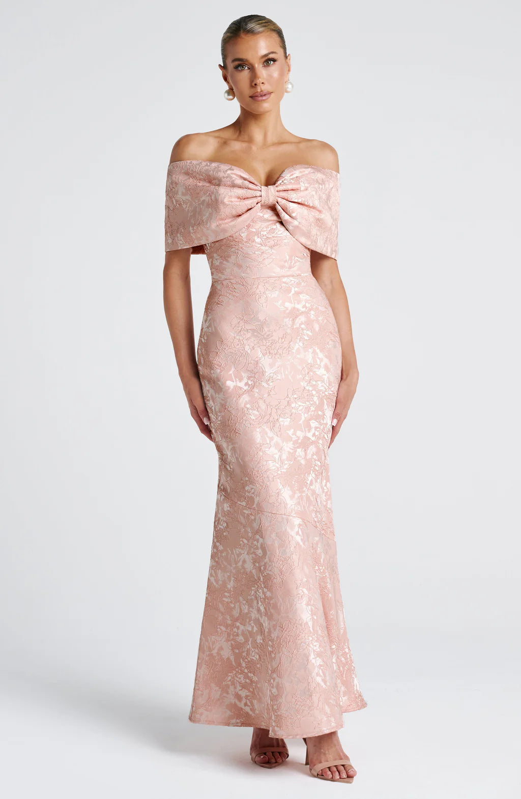 ELARA MAXI DRESS – SOFT PEACH